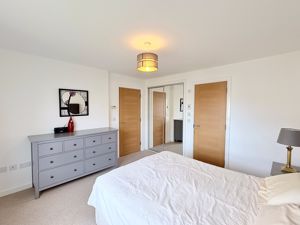 Photo 18- click for photo gallery